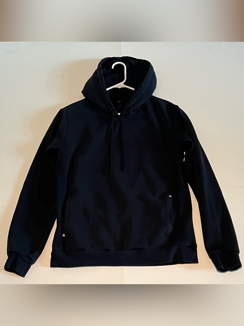 Fabletics Men's Black Hooded Pullover Sweatshirt